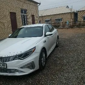 Kia Optima 2020