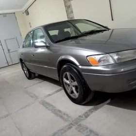 Toyota Camry 1999