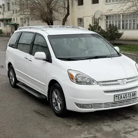 Toyota Sienna 2005