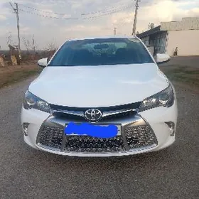 Toyota Camry 2017