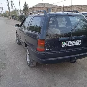 Opel Astra 1995