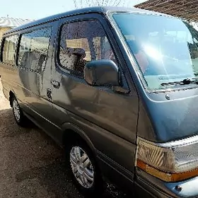 Toyota Hiace 1992