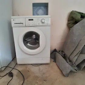 LG 5kg awtamat kirma