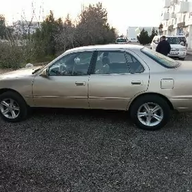 Toyota Camry 1996