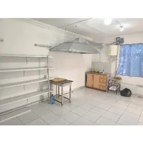 Arenda söwda üçin ýer Hitrofka