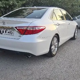 Toyota Camry 2016