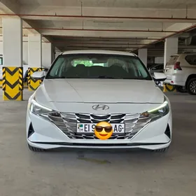 Hyundai Elantra 2021