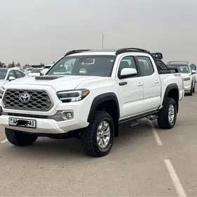 Toyota Tacoma 2021