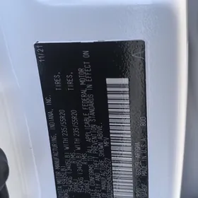 Toyota Highlander 2021