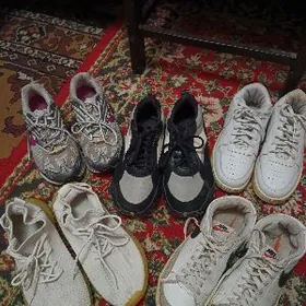 кроссовки женские