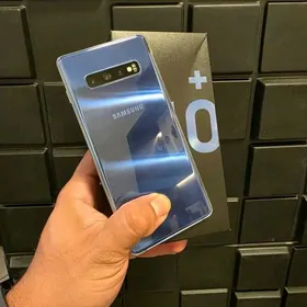 Samsung S10