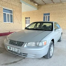 Toyota Camry 1997