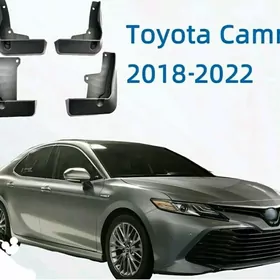 Camry 2018-2023 bryzgowik