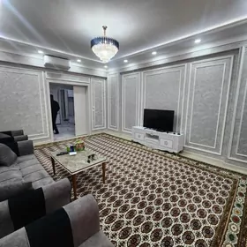 Gurtly 2kom Bazara golaý