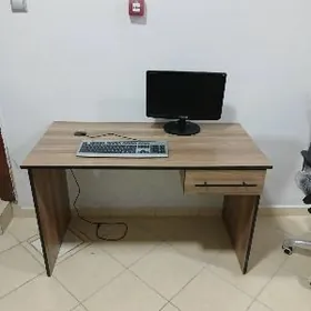 stol ofis, öý, kassa üçin