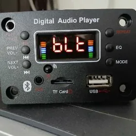 Bass usilitel Audio playir