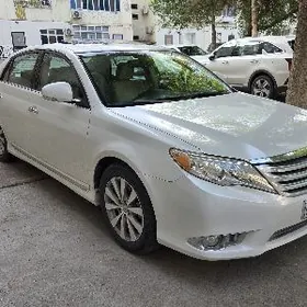 Toyota Avalon 2011
