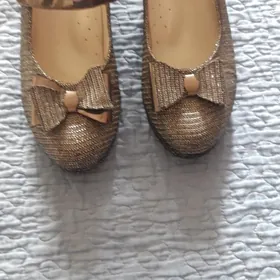 ТУФЛИ 36 РАЗМЕР ,РАЗНЫЕ ПАРЫ