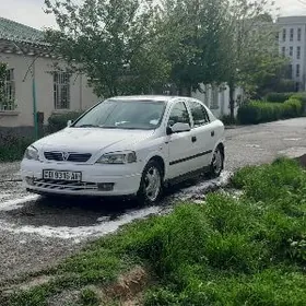 Opel Astra 2000