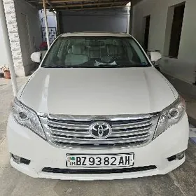Toyota Avalon 2011
