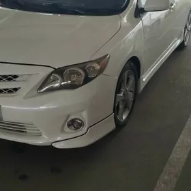 Toyota Corolla 2011