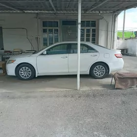 Toyota Camry 2010