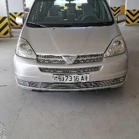 Toyota Sienna 2004