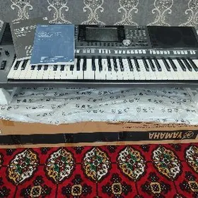 Yamaha psr s970