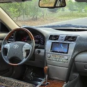 Toyota Camry 2010