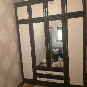 мебельный Шкаф