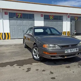 Toyota Camry 1993