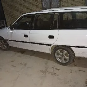 Opel Astra 1993