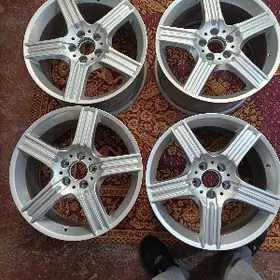 Mercedes Benz 18 diska