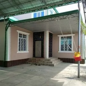 ÄNEW MAGTYMGULY KOTTEDJ