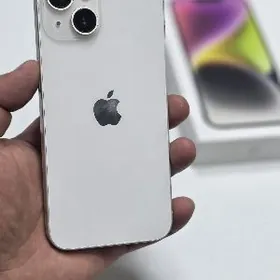 iPhone 14 ozi.  KREDIT