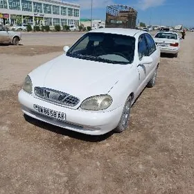 Daewoo Lanos 1999