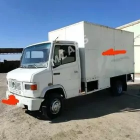 Mercedes-Benz 600SEC 1991