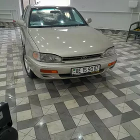 Toyota Camry 1993