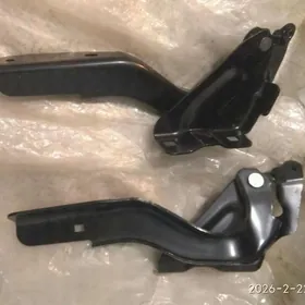 петли капота