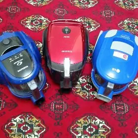 Самсунг . Елжи.