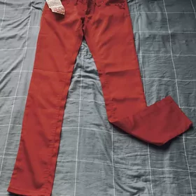 женские джинсы