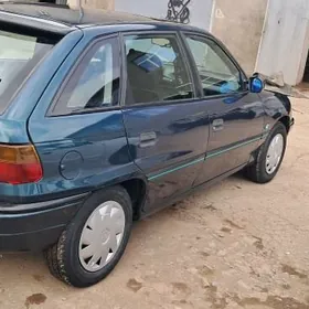 Opel Astra 1993