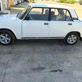 Lada 2107 2000