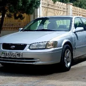 Toyota Camry 1999