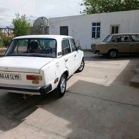 Lada 2104 1988