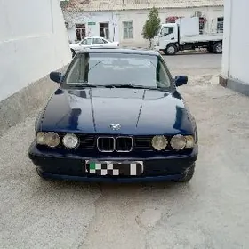 BMW 525 1988