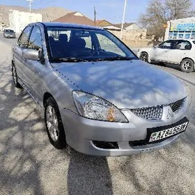 Mitsubishi Lancer 2004