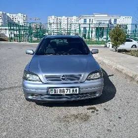 Opel Astra 2003