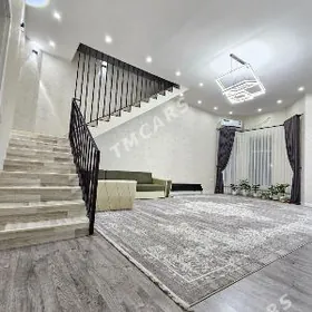 Coganly MansardalyJay