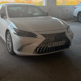 Lexus ES 350 2023